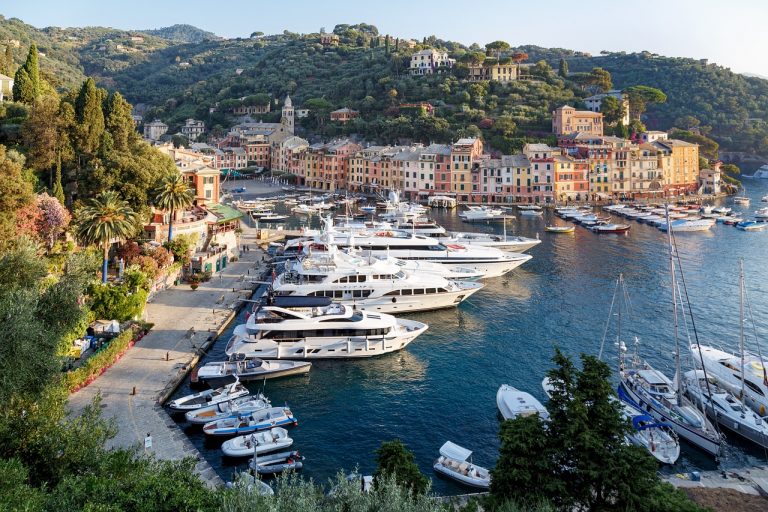 How Much do Yacht Charters Cost?
